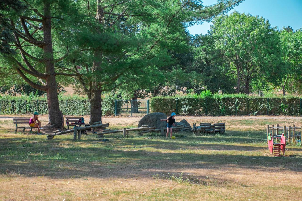 Village de gîtes de la Forêt de Ganigal Le Malzieu-Ville Extérieur photo