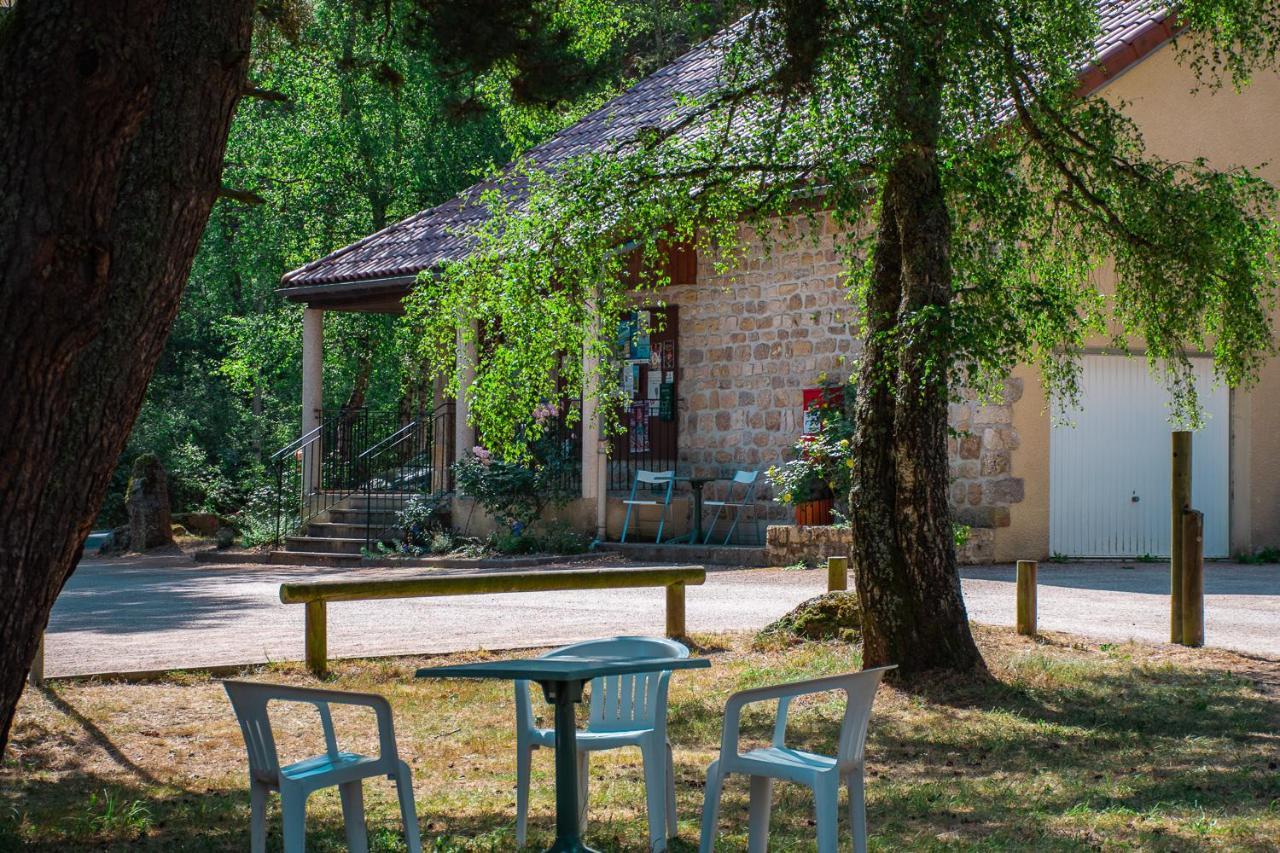 Village de gîtes de la Forêt de Ganigal Le Malzieu-Ville Extérieur photo