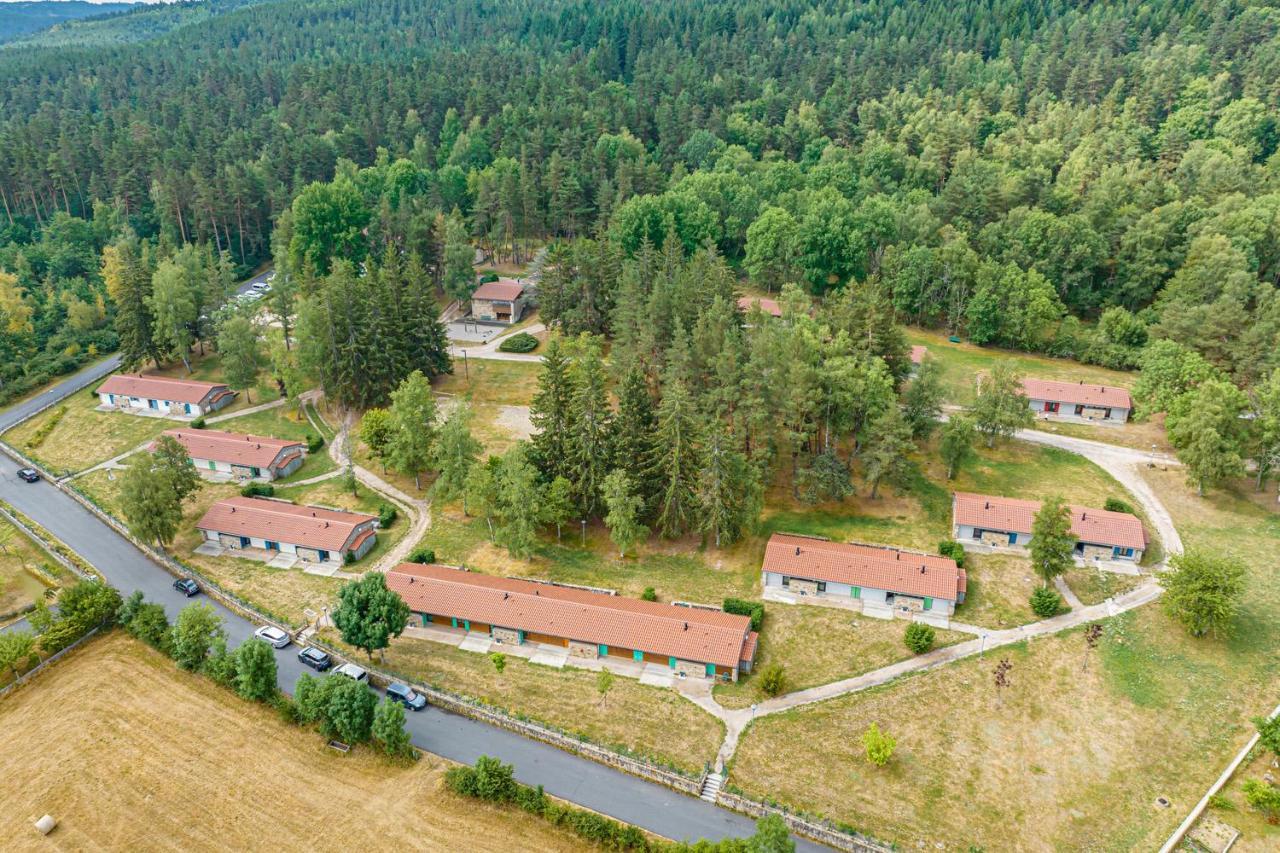 Village de gîtes de la Forêt de Ganigal Le Malzieu-Ville Extérieur photo